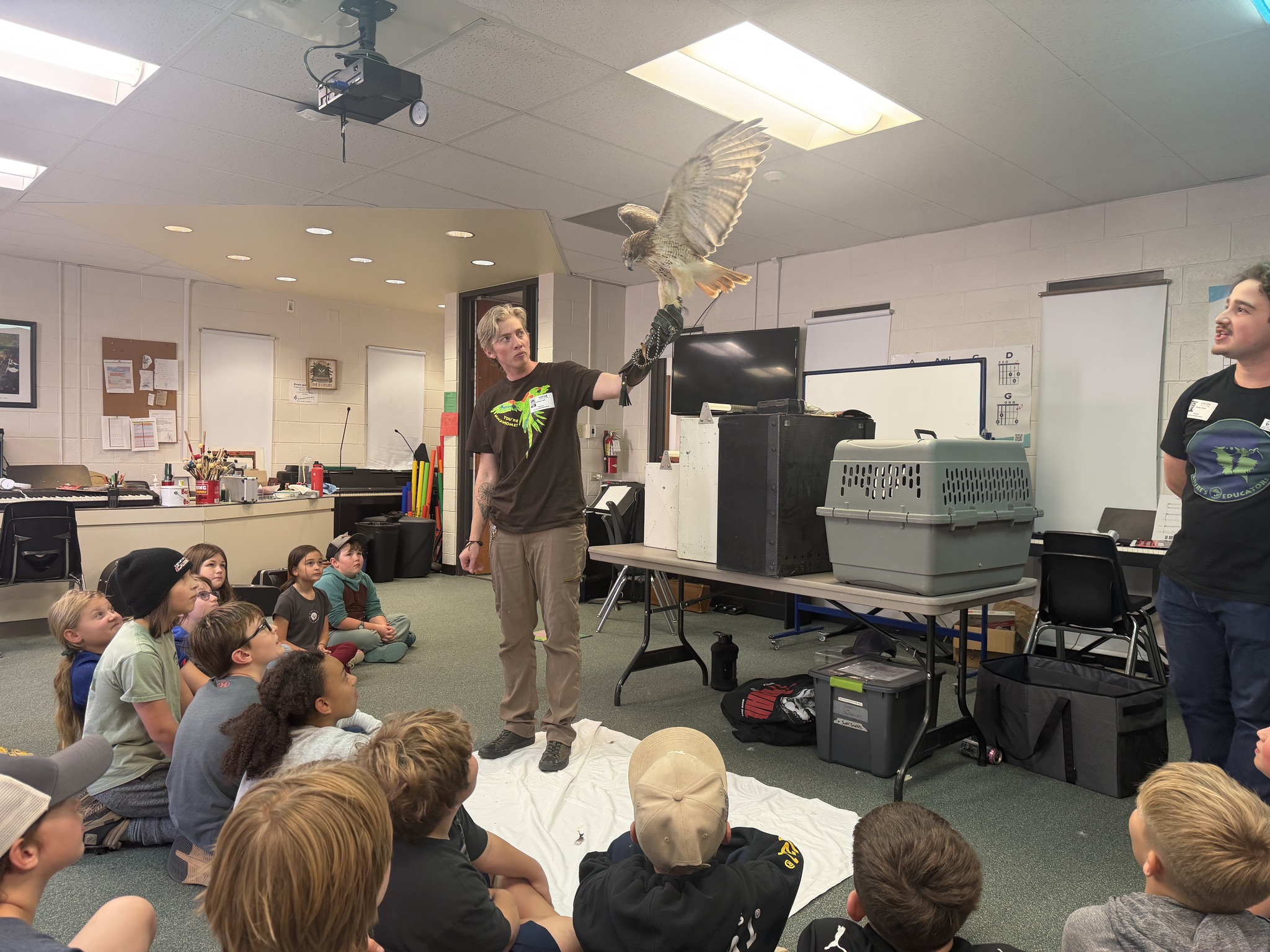 Raptor educator
